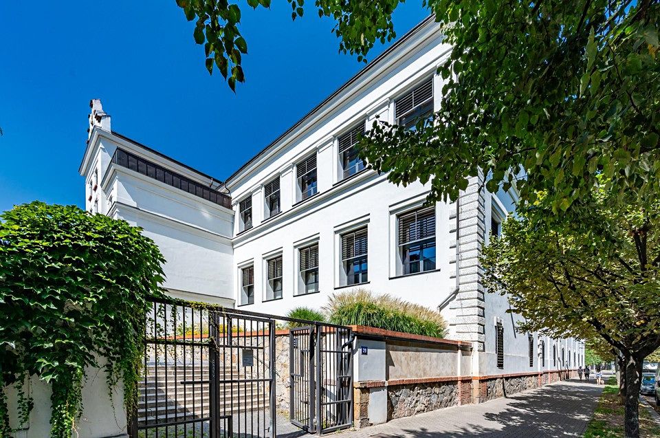 Pronájem bytu 3+kk 146 m²